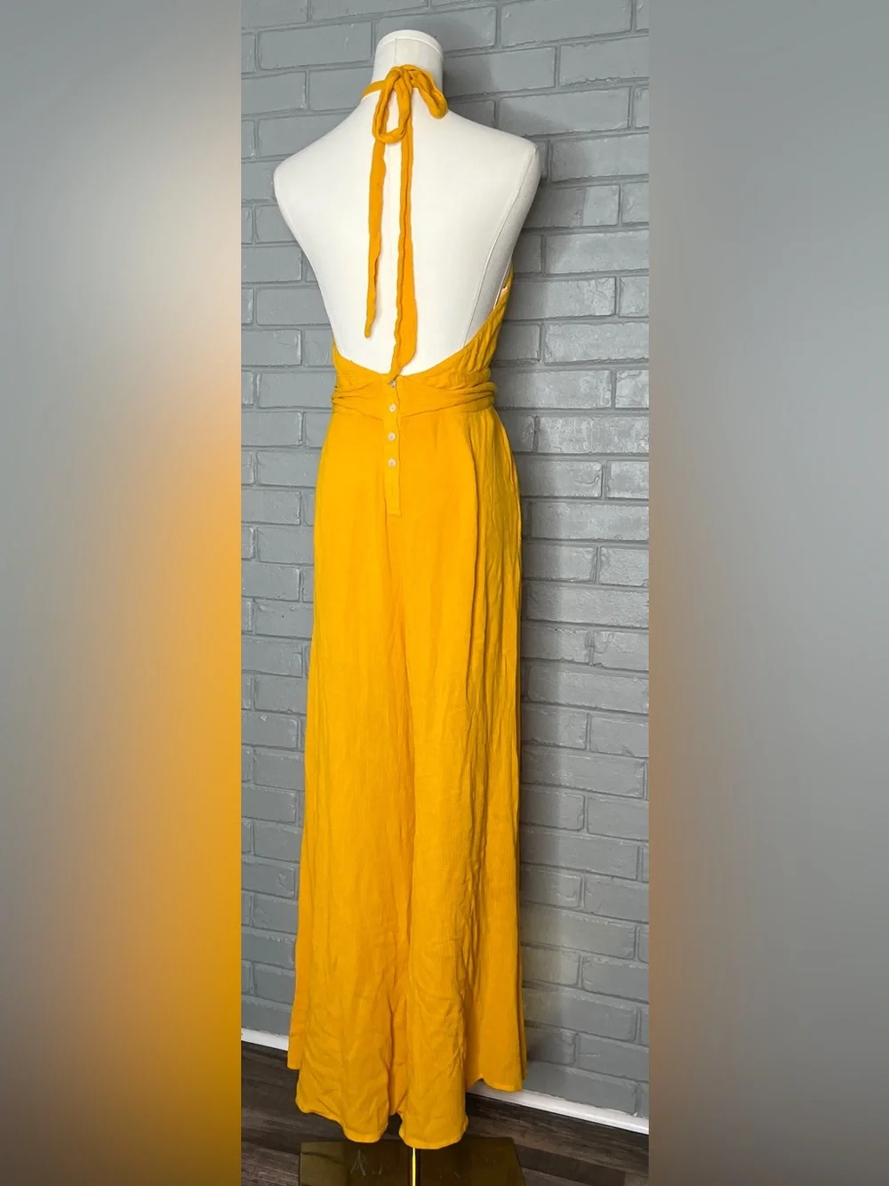 Free People Yellow Keyhole Halter Wide-Leg Jumpsuit with Tie Waist Size Large
